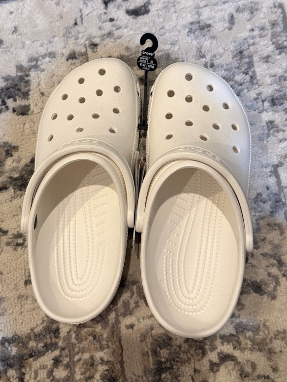 NWT CROCS M-8/W-10 Classic Clog in White
